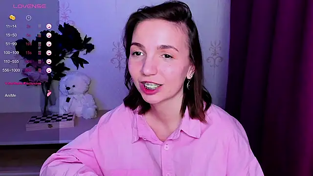 KindHazelHere_ webcam