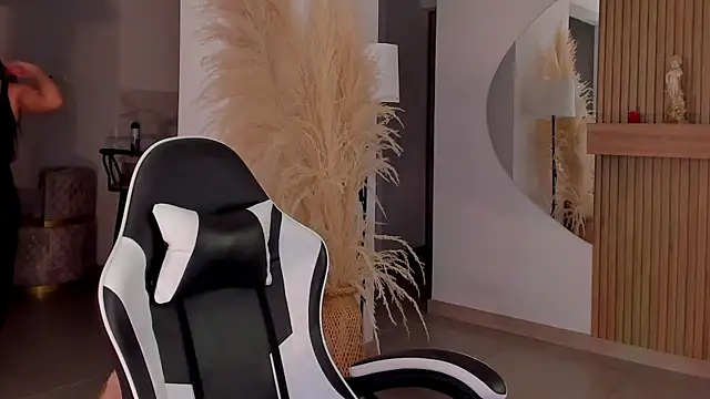 Charlotte__08 webcam