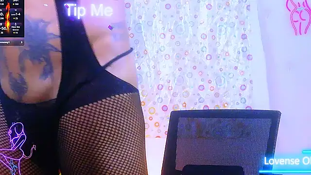 Lobaveterana_sex webcam