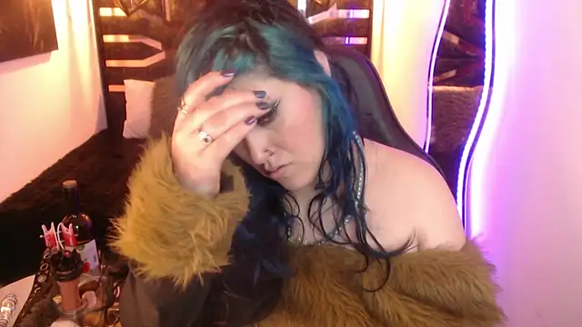 scarleth_blue webcam