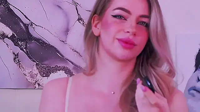 MilanaCeleste webcam