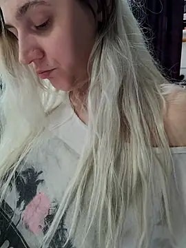 ScarletCallings_420 webcam