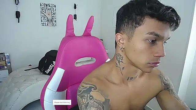 Leonard_Price webcam