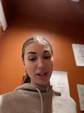 Charming_Ritta's room