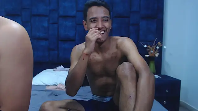 GroupNoLimits webcam