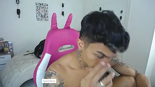 Leonard_Price webcam