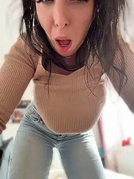 Almmaxxxx live sex cam