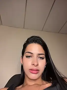 violetta-brown1 live sex cam