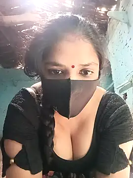 Webcam Model (hemayadav111)  is live.Free join now!