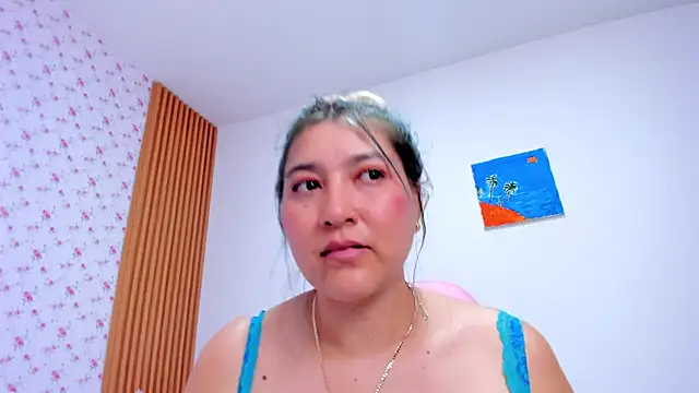 Soyqueen webcam