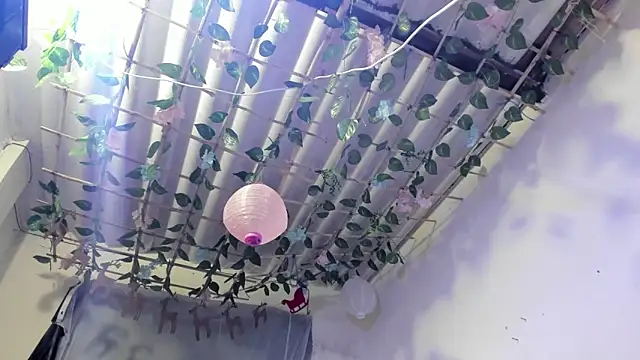 1julianasalazar webcam