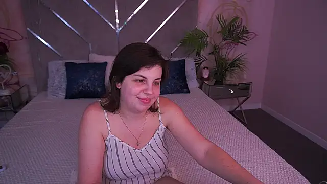 mirandawong - MirandaWong's free webcam