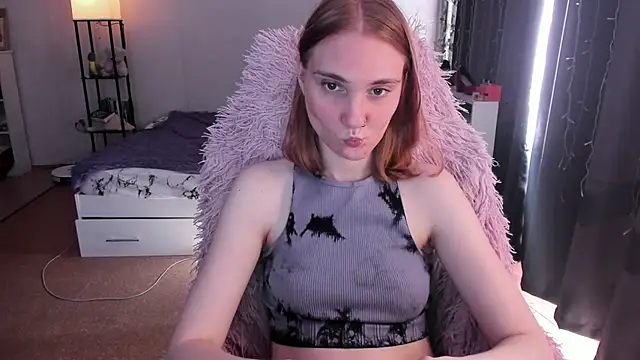 ReddHotPipper webcam