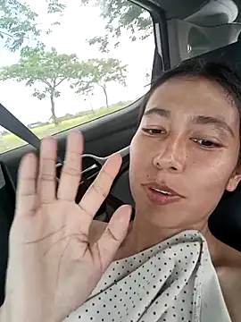 2HotAsain4u's live cam