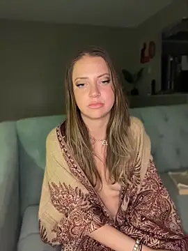 molly_witha_chance webcam