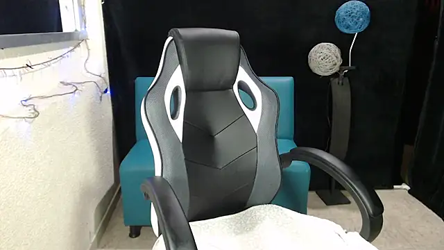 SofiaRoyal2308 webcam