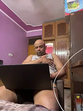 Dick_6inches_Delhi webcam