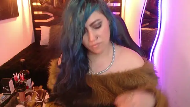 scarleth_blue webcam