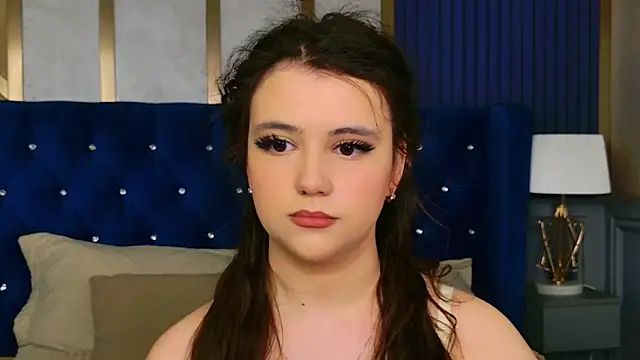 Pauline_Heaven webcam