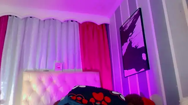 Julia_Bulette1 webcam