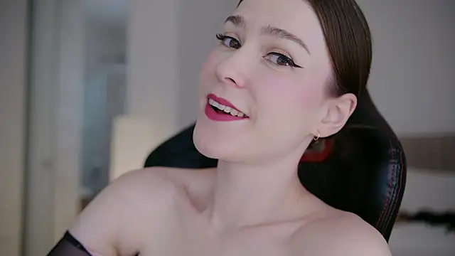 WowHelloAlice webcam