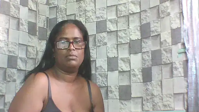 Exotic_indian95 webcam