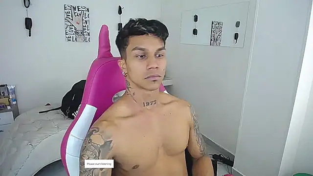 Leonard_Price webcam