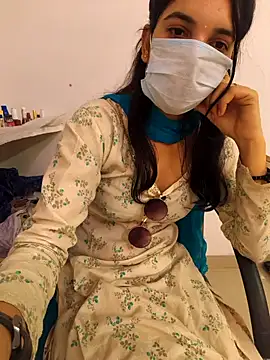 Webcam Model (tanzum_khan_3202_)  is live.Free join now!