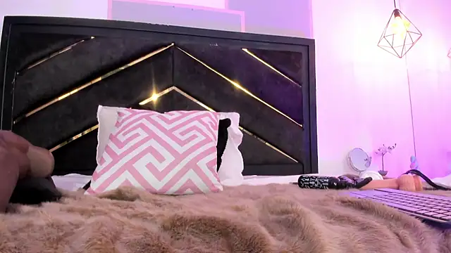 april_jones05 webcam