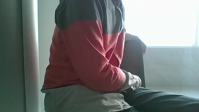 nole_china7 (Ask my age) - talk / fun / cum