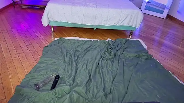 L1ittle_kitty_ webcam