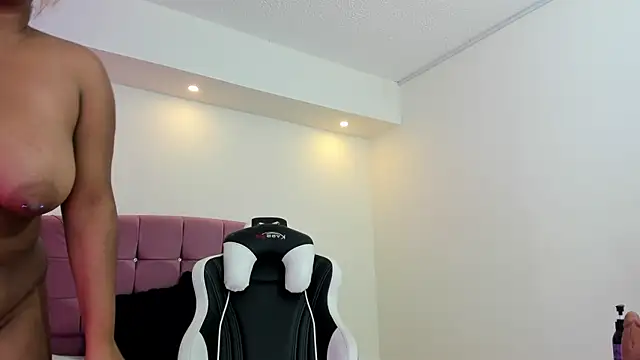 Lizzie_Williams_ webcam