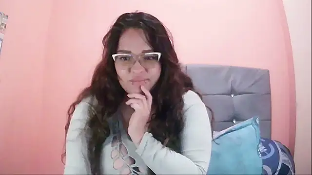 Sophie_200308 webcam