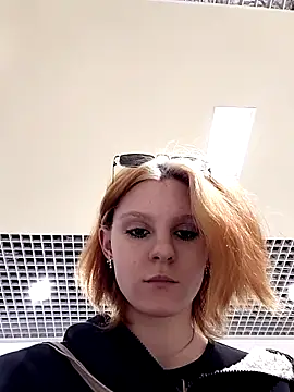 NinaParri live sex cam