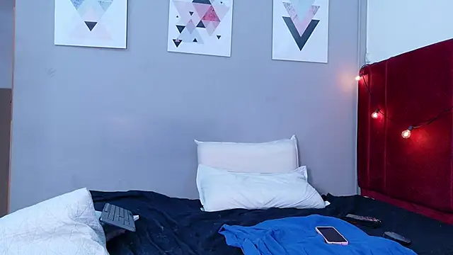 EbonyCoWorker webcam