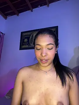 KarolRojas_22 webcam