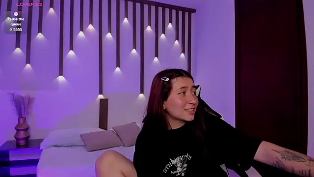 charlottee27_ webcam