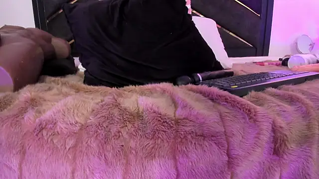 april_jones05 webcam