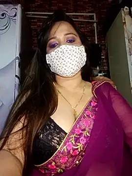 Alexsummi Live Webcam on Stripchat