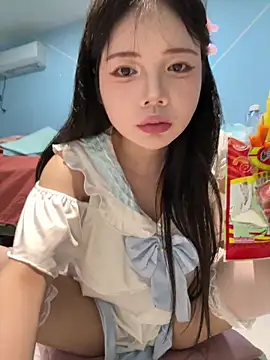 美女Pippin-19在线直播