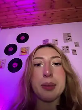 Imsophie_collins webcam