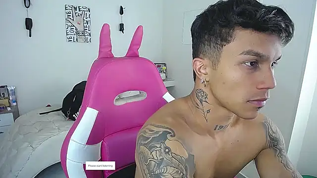 Leonard_Price webcam