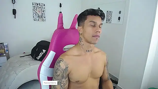 Leonard_Price webcam