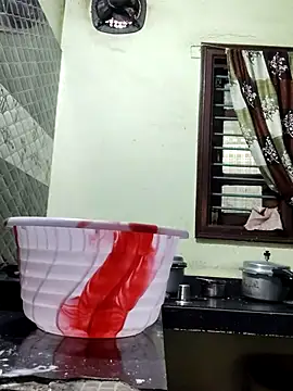 yamini1431 live sex cam