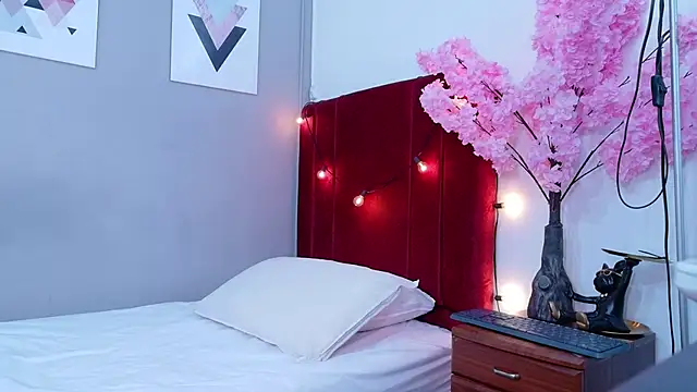 EbonyCoWorker webcam