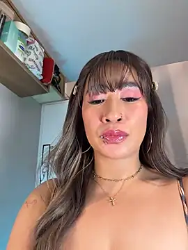 AsianMilfSheryl webcam