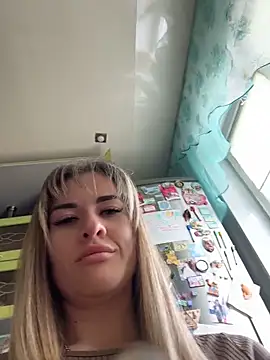 hotty_girls_here webcam