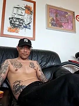 Mr_Graffitimile webcam