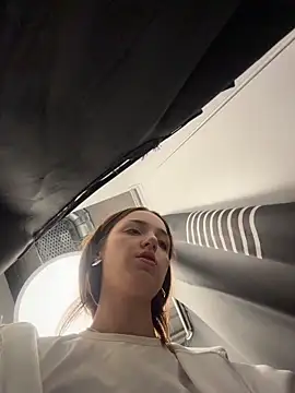 DollyTall Live Webcam on Stripchat