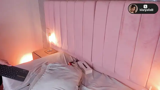 Hillary_Collins1 webcam